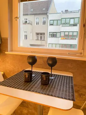 Grundriss der Unterkunft Cozy Modern Apartment with Small Balcony in the Heart of Berlin