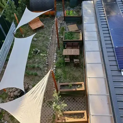Squat Deluxe Berlin