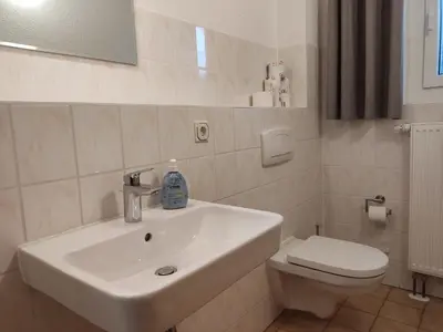 Ein Badezimmer in der Unterkunft Haus Werner