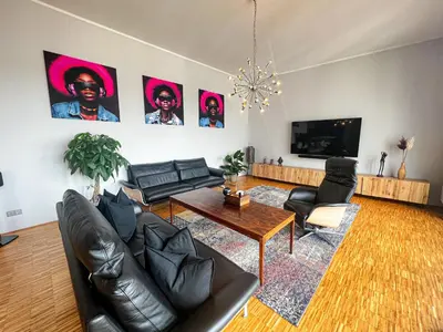 TV/Unterhaltungsangebot in der Unterkunft Luxurious, huge designer Loft, central Kreuzberg