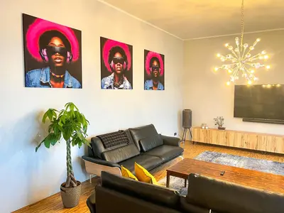 TV/Unterhaltungsangebot in der Unterkunft Luxurious, huge designer Loft, central Kreuzberg