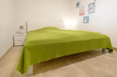 Ein Bett oder Betten in einem Zimmer der Unterkunft Apartmenthaus Scharmützelsee inkl Nebenkosten