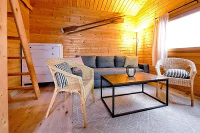 Ein Sitzbereich in der Unterkunft Urlaub im Fischland Scharmützelsee