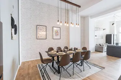 Ein Sitzbereich in der Unterkunft Spacious Lofts In Wedding