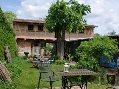 Ein Garten an der Unterkunft Anno-Nostalgia