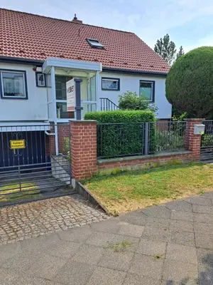 Das Gebäude in dem sich die Ferienwohnung befindet