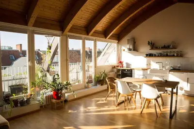Ein Sitzbereich in der Unterkunft Penthouse + 2 balconies & terrace