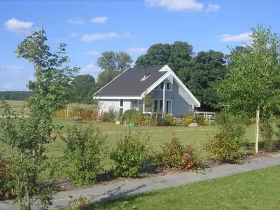 Ein Garten an der Unterkunft Feriendorf Klosterheide
