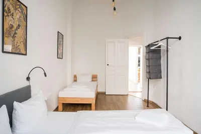 Ein Bett oder Betten in einem Zimmer der Unterkunft Stylish Apartment in convinient location