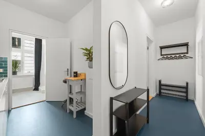 Grundriss der Unterkunft The Straßburger, stylish 3 BR apartment in Mitte, group & family friendly, 4- 6 Guests