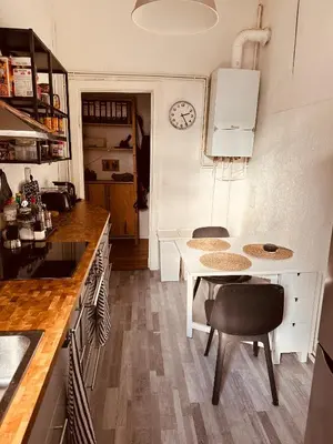 Küche/Küchenzeile in der Unterkunft Private 10sqm Room in Shared Flat near Schönhauser Allee