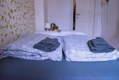 Ein Bett oder Betten in einem Zimmer der Unterkunft Private 10sqm Room in Shared Flat near Schönhauser Allee