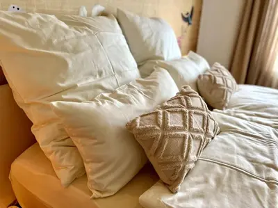Ein Bett oder Betten in einem Zimmer der Unterkunft BALI HOME Stylische Wohnung mit Terrasse