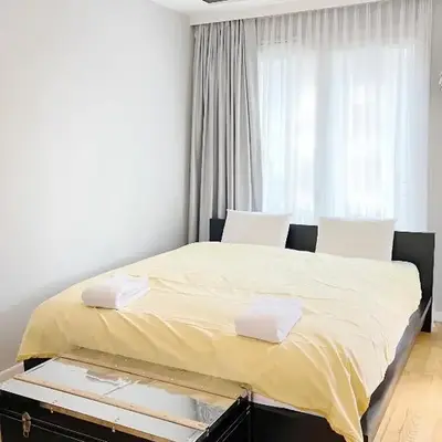 Prime Location Comfort Apartment with Balcony