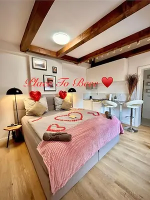 Ein Bett oder Betten in einem Zimmer der Unterkunft Place to beee
