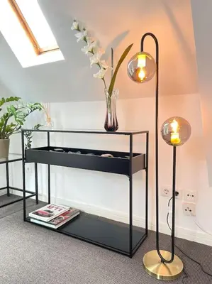 Ein Bett oder Betten in einem Zimmer der Unterkunft Appartment im DG Berlin / 5 min zur Messe