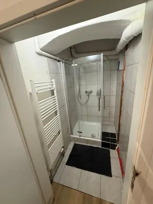Ein Badezimmer in der Unterkunft Ferienwohnung Kreuzberg