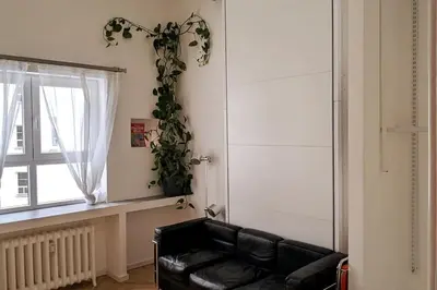 Ein Sitzbereich in der Unterkunft Modern meets Classic - near Volkspark Schöneberg