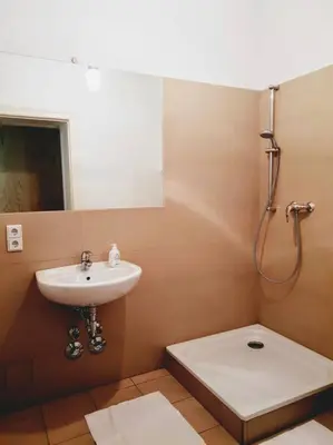 Ein Badezimmer in der Unterkunft Design Apartment Berlin Prenzlauer Berg