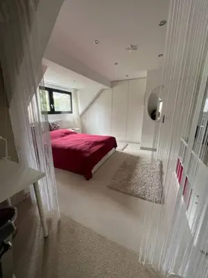 Ein Bett oder Betten in einem Zimmer der Unterkunft Zentrale Wohnung im Grünen!
