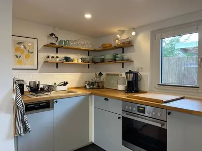 Küche/Küchenzeile in der Unterkunft Kleiner gemütlicher Bungalow in Havelnähe
