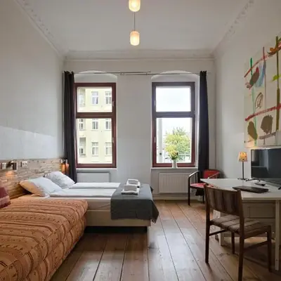 2 Bedroom Apartment (ABEMI)