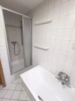 Ein Badezimmer in der Unterkunft Monteurzimmer am Bahnhof Biesenthal - 3 große Apartments