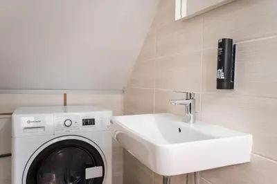 Grundriss der Unterkunft 2 Bedroom Apartment in convinient location