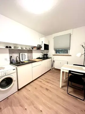 Küche/Küchenzeile in der Unterkunft X-Hain Kiezwohnung