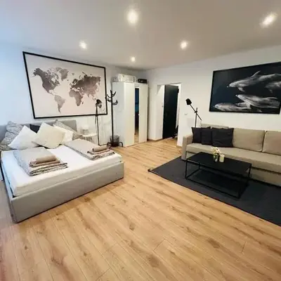X-Hain Kiezwohnung