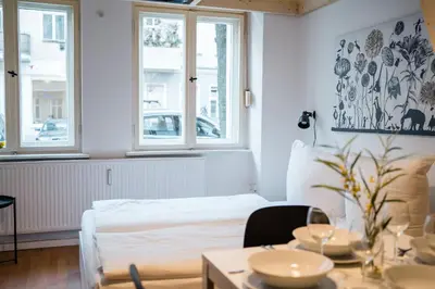 Ein Sitzbereich in der Unterkunft Cosy Box for 4 at Boxhagener Platz