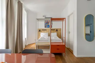 Ein Bett oder Betten in einem Zimmer der Unterkunft Mooeve Boxi Studios