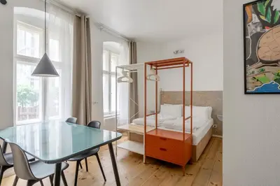 Ein Bett oder Betten in einem Zimmer der Unterkunft Mooeve Boxi Studios