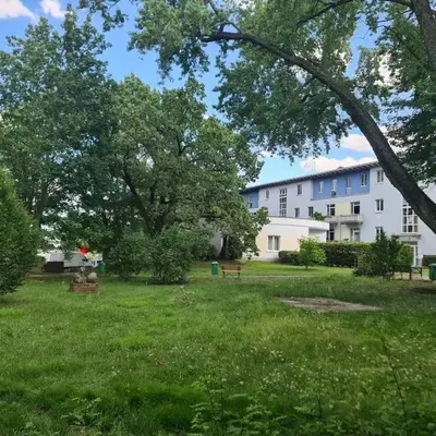Casa Frida - Business Apartment near Airport BER