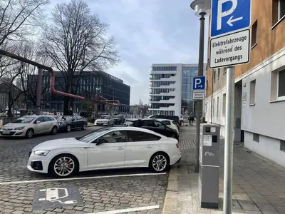 Grundriss der Unterkunft Wohnung 2 neben Warschauer Platz und Spree