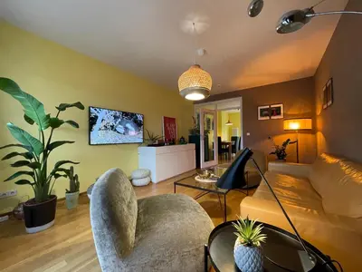 TV/Unterhaltungsangebot in der Unterkunft Checkpoint Charlie Apartment