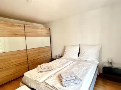 Ein Bett oder Betten in einem Zimmer der Unterkunft Gemütliche Wohnung mit Balkon in Schönefeld