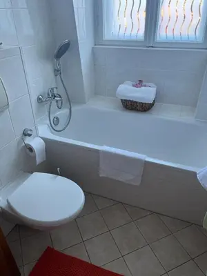 Ein Badezimmer in der Unterkunft Ferienwohnung Bella