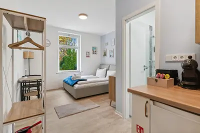 Grundriss der Unterkunft Vorstadtoase - 2 Personen - Eichwalde, Nähe BER - Queensize-Bett, Netflix, Parken