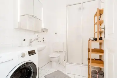 Ein Badezimmer in der Unterkunft Newly furnished apartment for up to 6 people