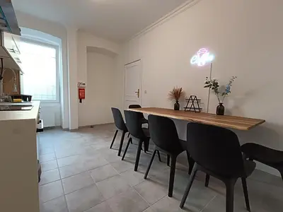 Küche/Küchenzeile in der Unterkunft central 2 Bedroom Apartment in Kreuzberg