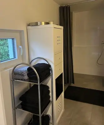 Ein Badezimmer in der Unterkunft ruhig wohnen im kleinen Bungalow im Süden von Berlin