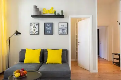 Ein Sitzbereich in der Unterkunft Central Apartment