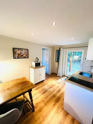 Ein Bett oder Betten in einem Zimmer der Unterkunft Appartements am historischen Bahnhof in Fehrbellin Check in mit Schlüsselbox