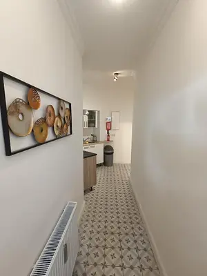 Küche/Küchenzeile in der Unterkunft central 2Room Apartment XBerg