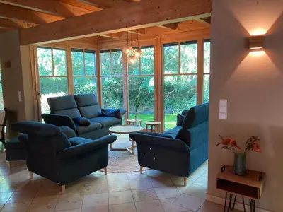 Ein Sitzbereich in der Unterkunft Ferienhaus Pferdehof Birkholz