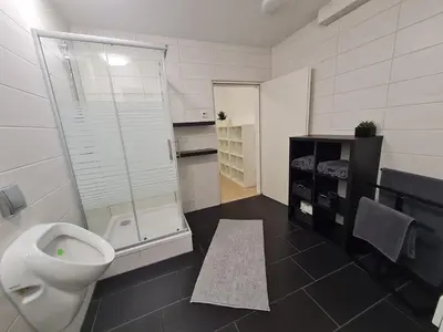 Ein Badezimmer in der Unterkunft Monteurswohnung Deluxe