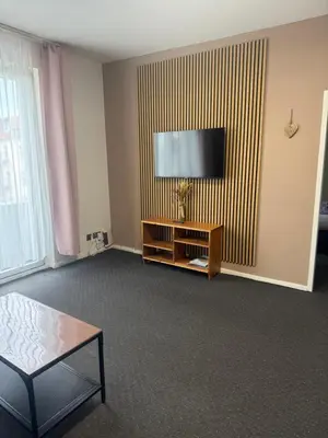 TV/Unterhaltungsangebot in der Unterkunft Rising Berlin