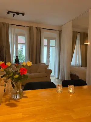 Ein Sitzbereich in der Unterkunft AnnApartment