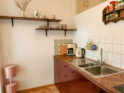 Küche/Küchenzeile in der Unterkunft Huge-Elegant-Art 5 Beds Flat in Schöneberg